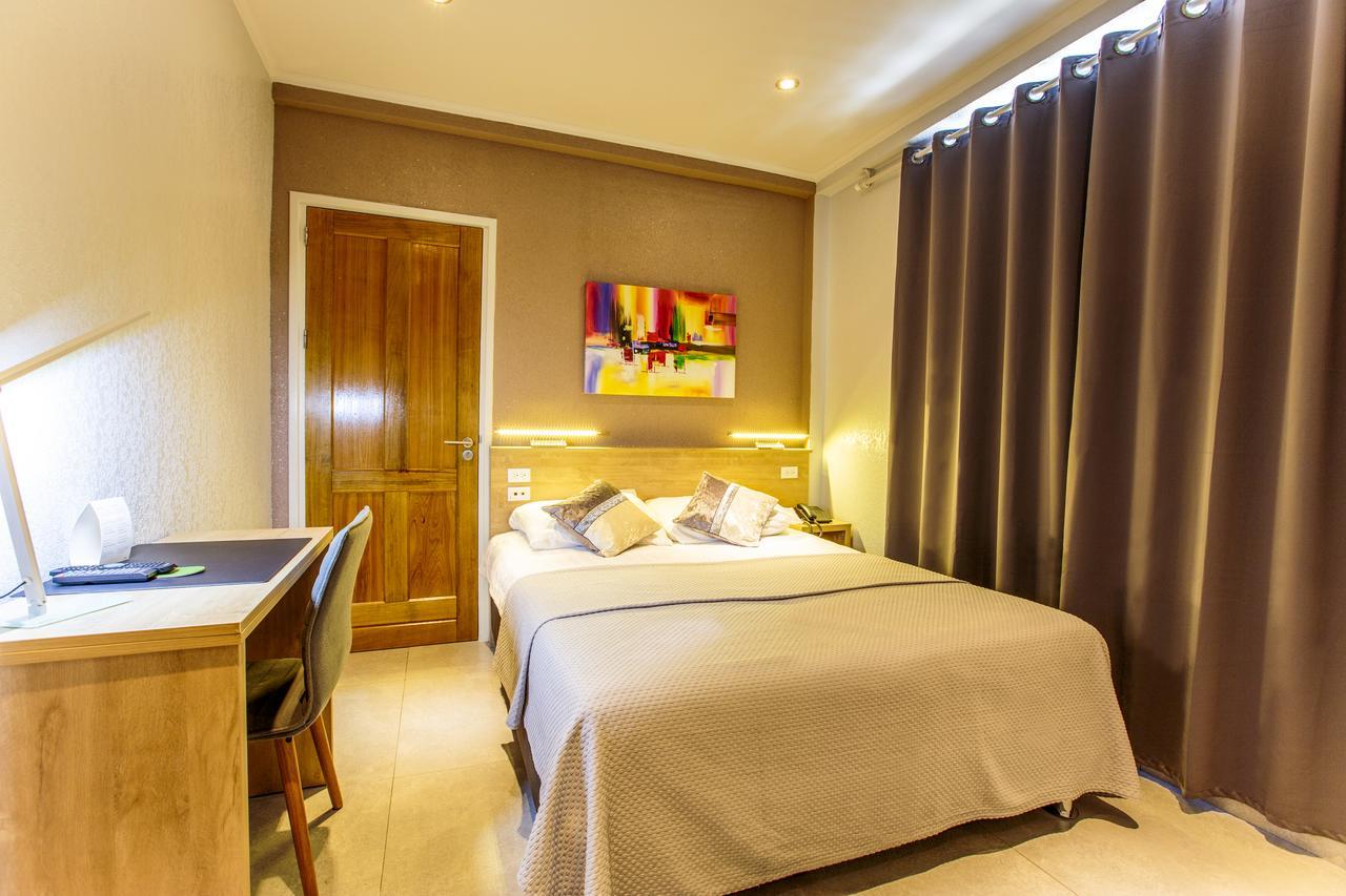 Q-Inn Boutique Hotel Paramaribo Esterno foto